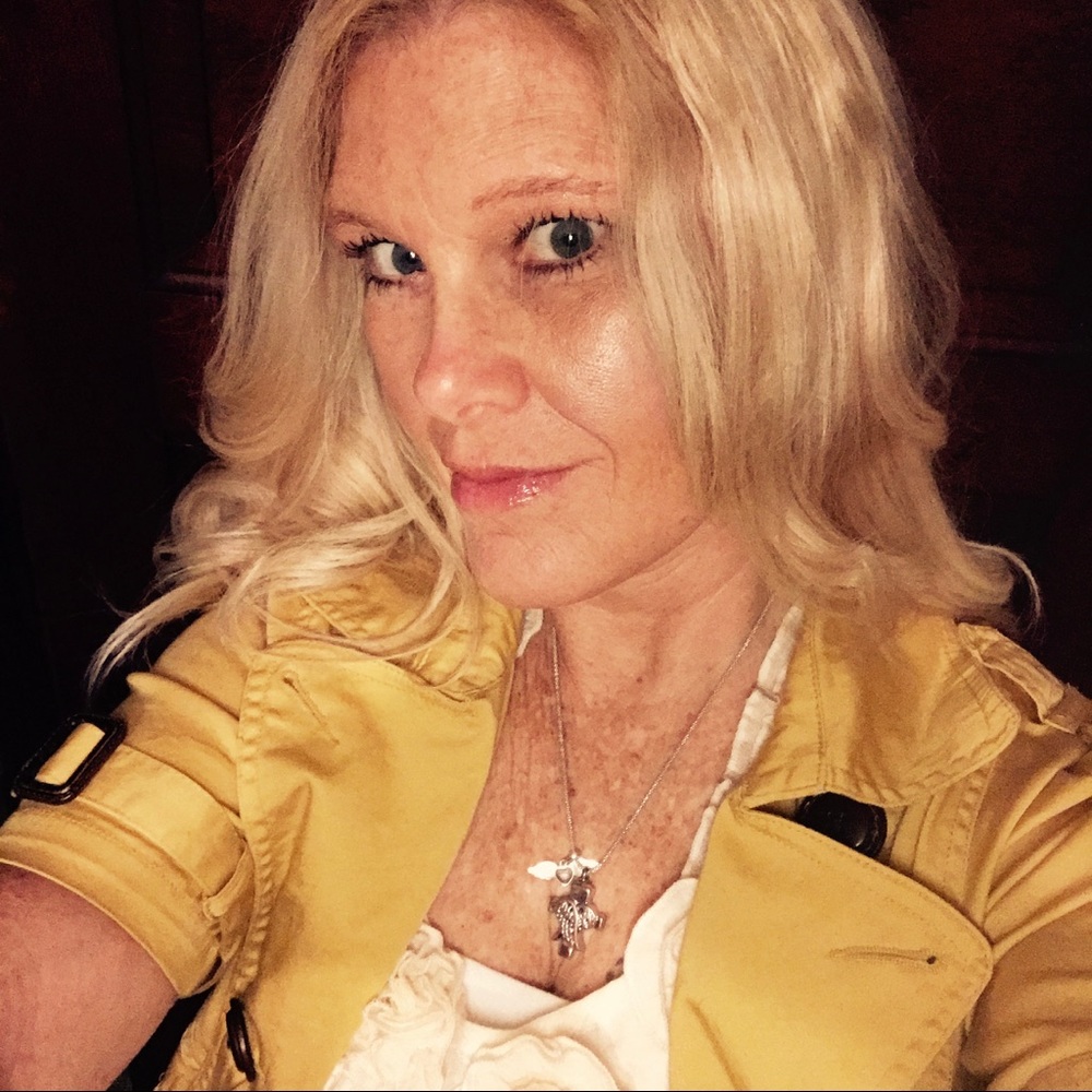 Meet your Posher, Shawna